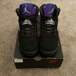 Air Jordan Grape Fire Red size 7